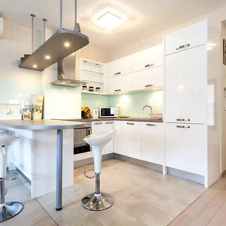 公寓 Renata 2br, Near *
