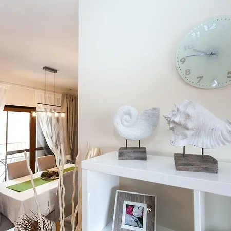 Апартаменты Renata Apartment 2Br, Near Beach *