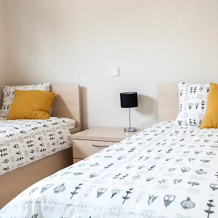 Renata Apartment 2Br, Near Beach