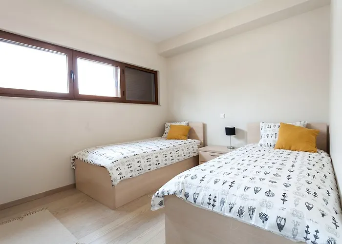 아파트 Renata 2br, Near