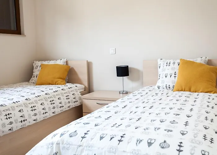 Renata Apartment 2Br, Near Beach